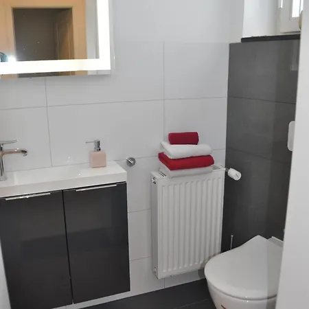 Executive Etage Mit Fernblick, Kamin Und Garten 公寓 *