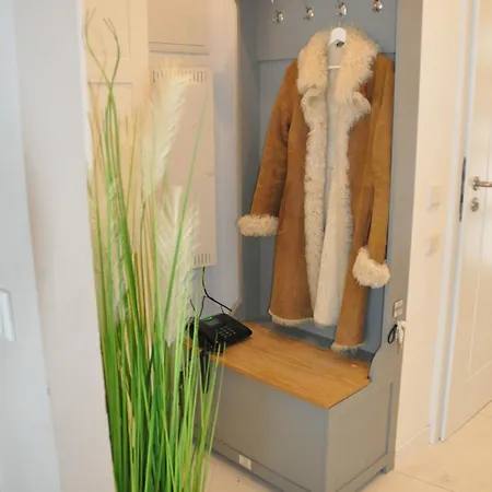 Executive Etage Mit Fernblick, Kamin Und Garten * Marburg